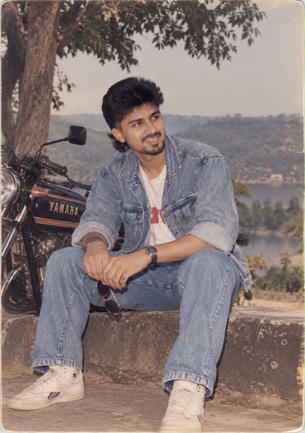 1980s AI Photo Prompts — 12+ Free 80s Look Prompts 2026 – Prompt 5