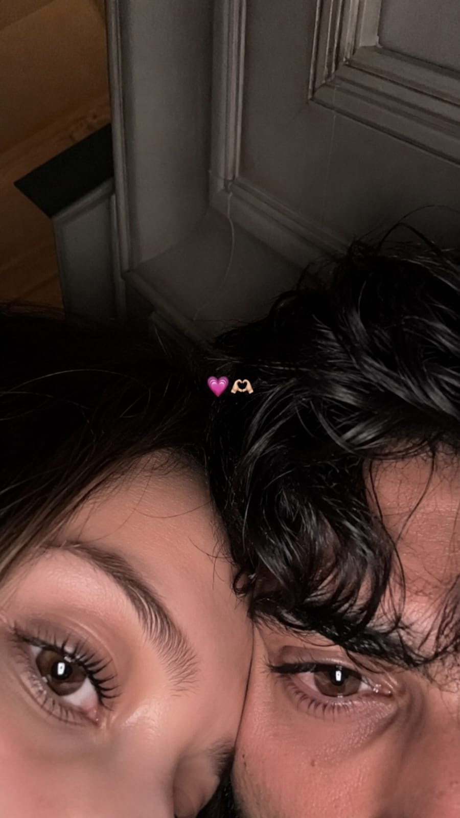 Aesthetic Couples Eyes Photo Prompt – Prompt 6